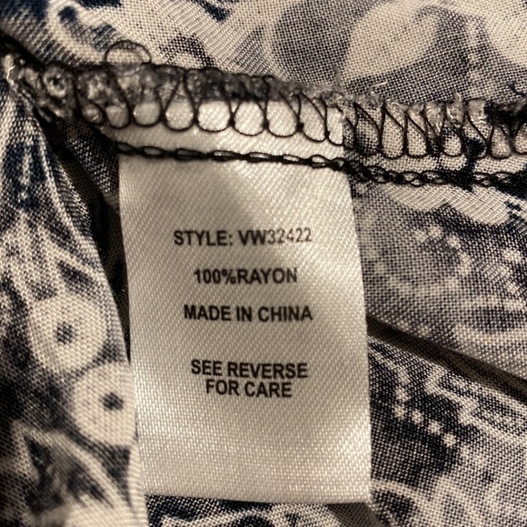 C womens Adrienne Vittadini casual floral 3/4 sleeve plus size blouse 1X - Picture 4 of 4